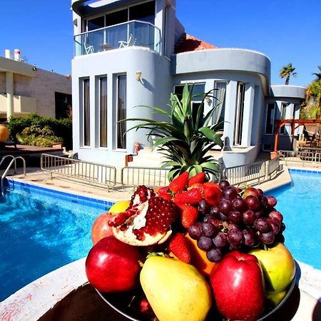 Custo Club Hotel Eilat Kültér fotó